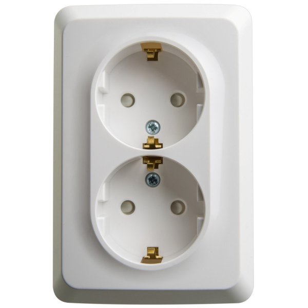 Фото Этюд розетка 2-местная угловая с заземлением со шторками, открытой установки, белая (PA16-108B)